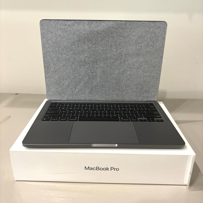 Brand New - Open box MacBook Pro 13-inch M1 Chip 2020 16GB,256GB - SPACEGRAY