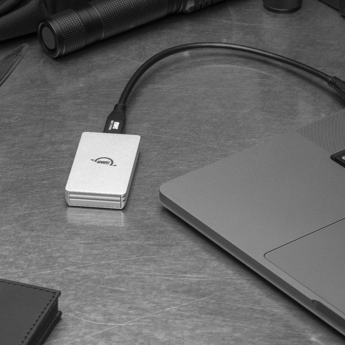 2.0TB OWC Envoy USB 3.2 (10Gb/s) Bus-Powered Portable NVMe SSD